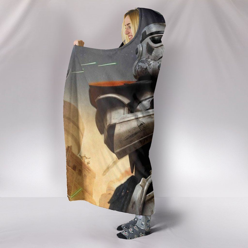 Star Wars Hooded Blanket V3 - Holding A Gun Yellow Blanket